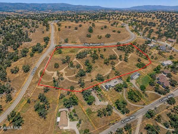 7.8 Acres of Residential Land for Sale in Coarsegold, California