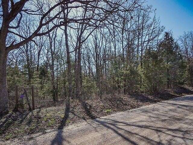 5.6 Acres of Residential Land for Sale in Urbana, Missouri