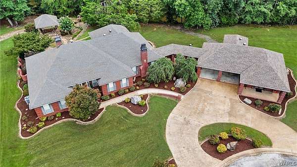 2 Acres of Land with Home for Sale in Fayette, Alabama