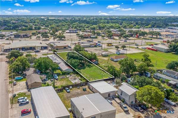 0.49 Acres of Land for Sale in Victoria, Texas