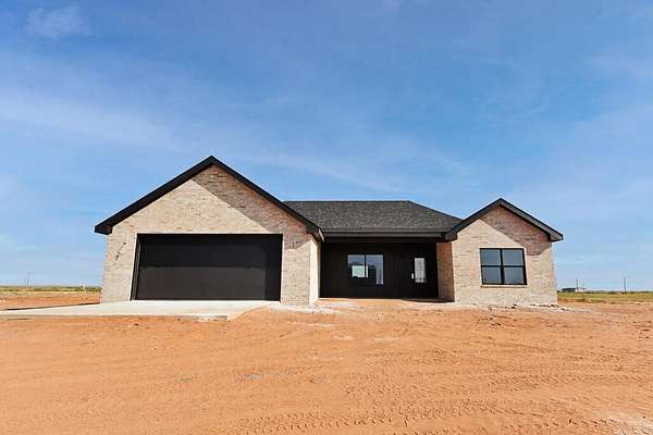 1.87 Acres of Land with Home for Sale in Seminole, Texas