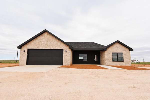 1.87 Acres of Land with Home for Sale in Seminole, Texas