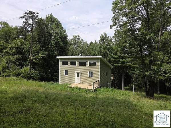 5.63 Acres of Land with Home for Sale in Floyd, Virginia
