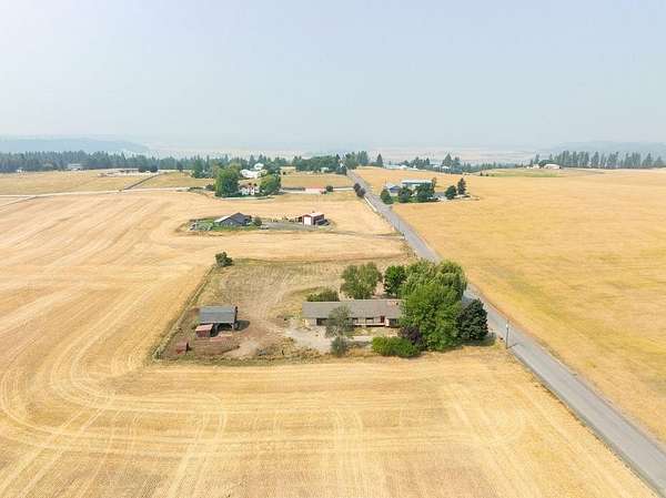 2 Acres of Land with Home for Sale in Spokane, Washington