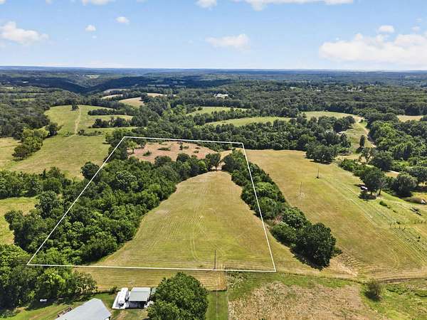10 Acres of Land for Sale in Galena, Missouri