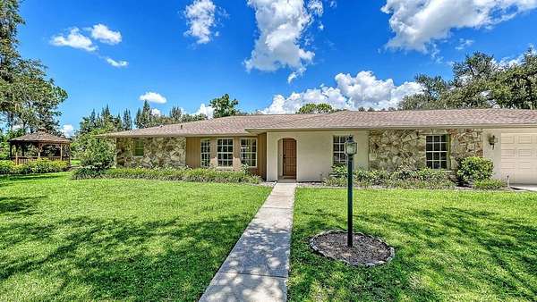 5 Acres of Land with Home for Sale in Sarasota, Florida