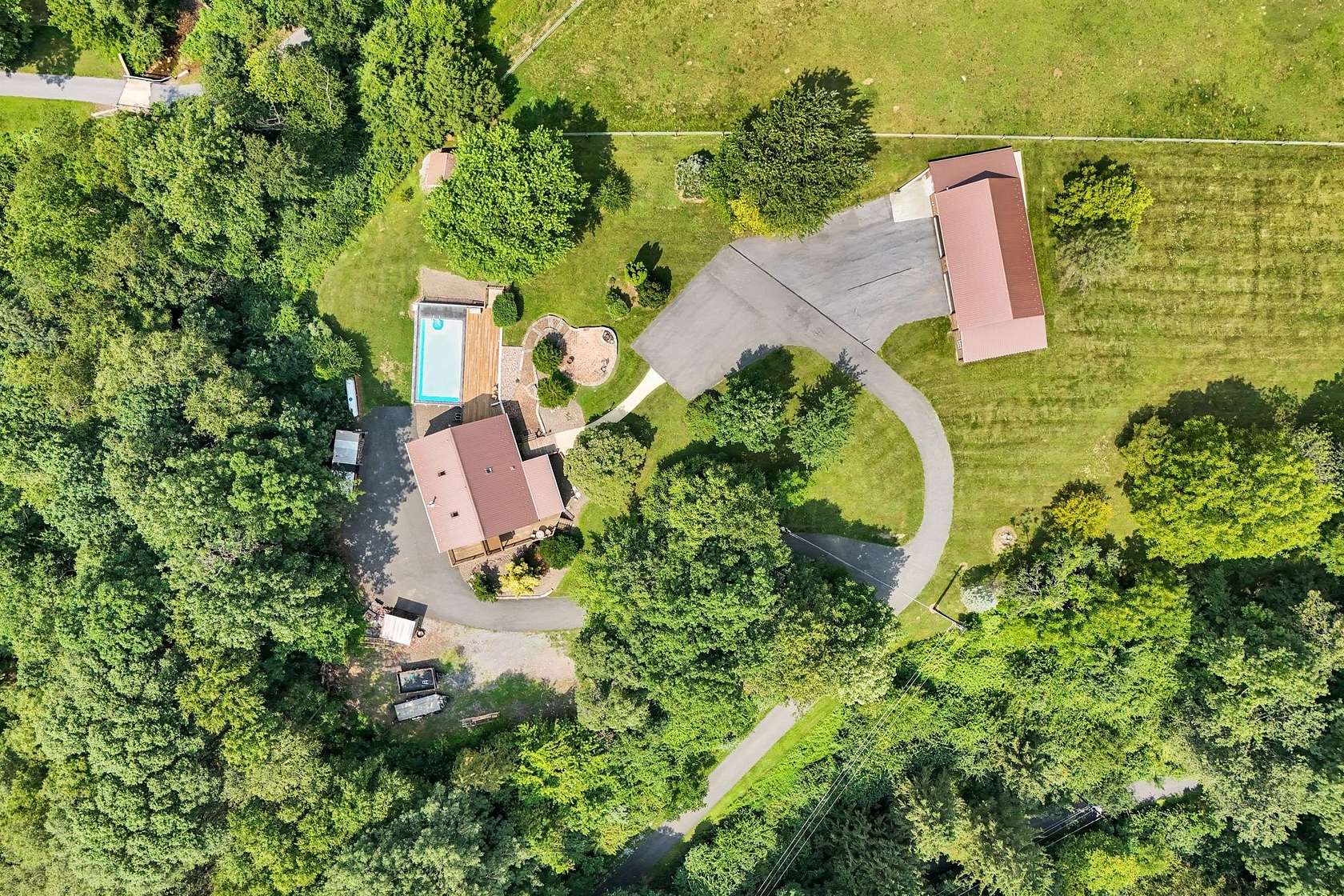 6.1 Acres of Land with Home for Sale in Robesonia, Pennsylvania