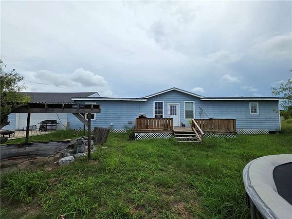 2.1 Acres of Improved Mixed-Use Land for Sale in Aransas Pass, Texas