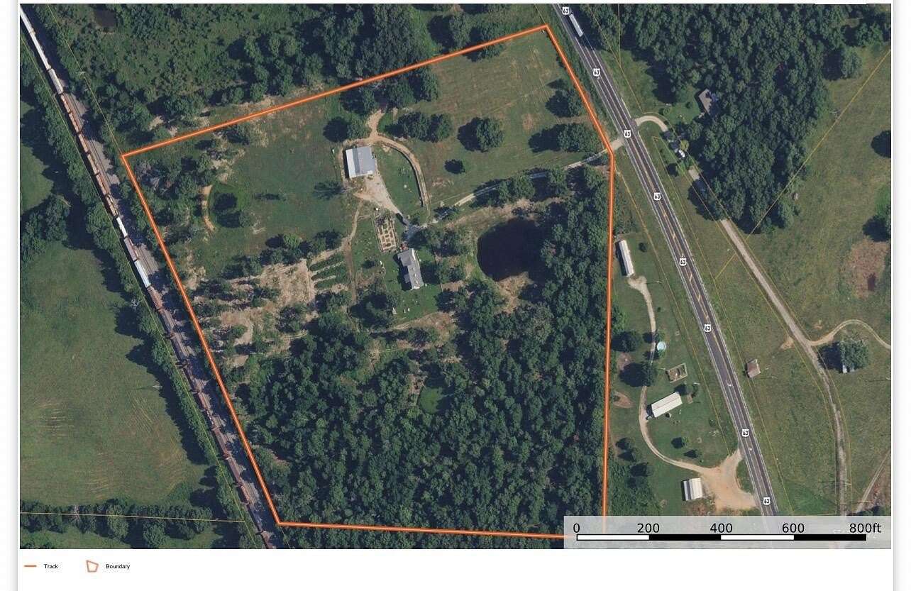 26.7 Acres of Land with Home for Sale in Koshkonong, Missouri