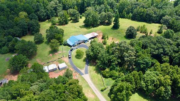 12 Acres of Land for Sale in LaGrange, Georgia