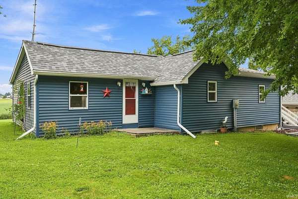 2.5 Acres of Land with Home for Sale in Columbia City, Indiana
