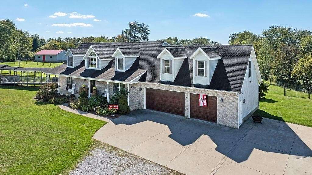 5.5 Acres of Land with Home for Sale in Johnstown, Ohio