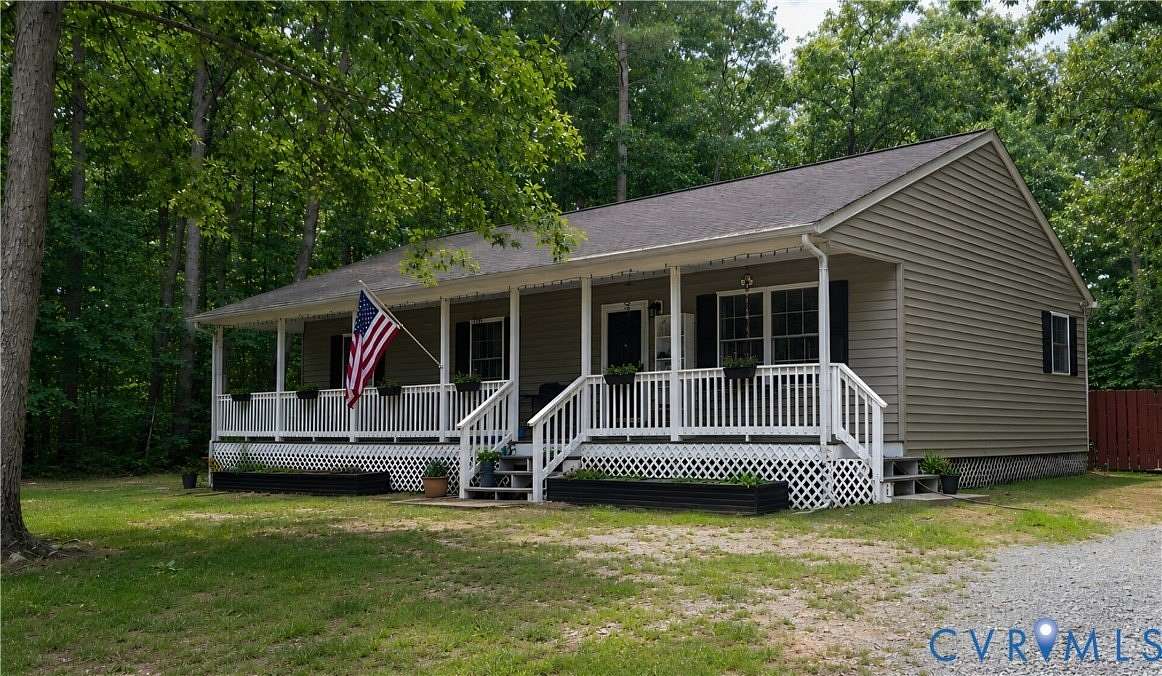 2.18 Acres of Land with Home for Sale in Mineral, Virginia
