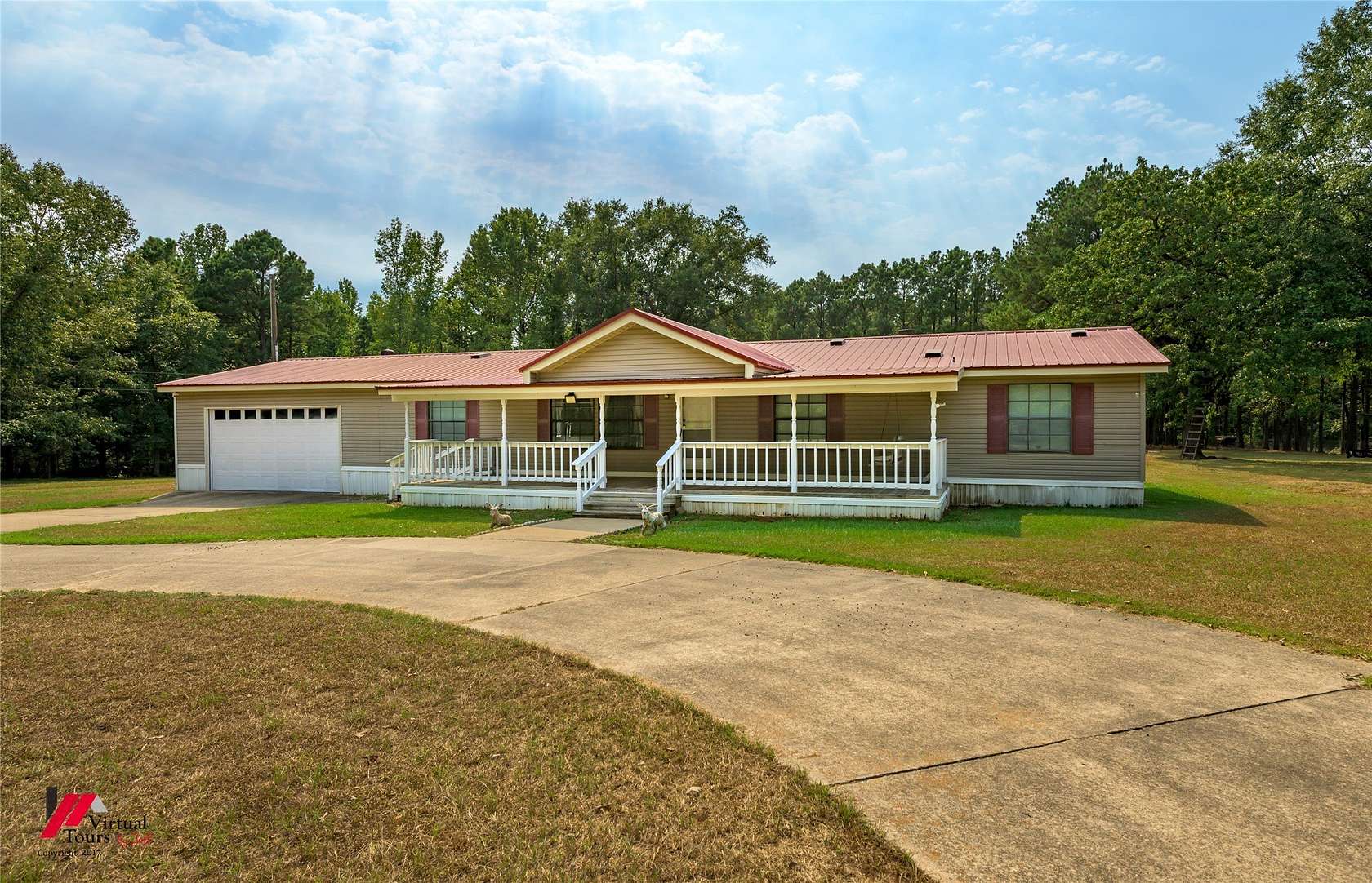 9.1 Acres of Land with Home for Sale in Shongaloo, Louisiana