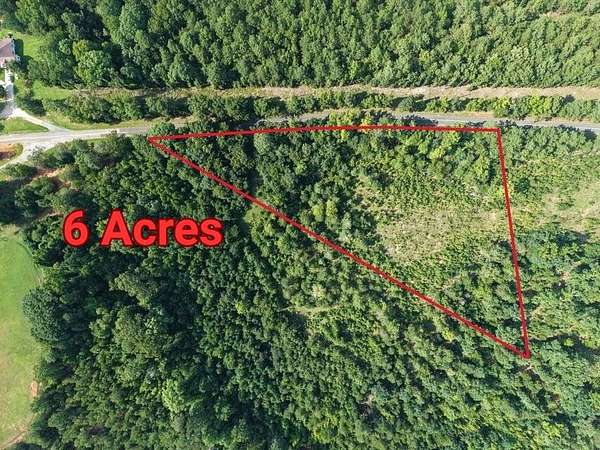 6 Acres of Residential Land for Sale in Winnsboro, South Carolina