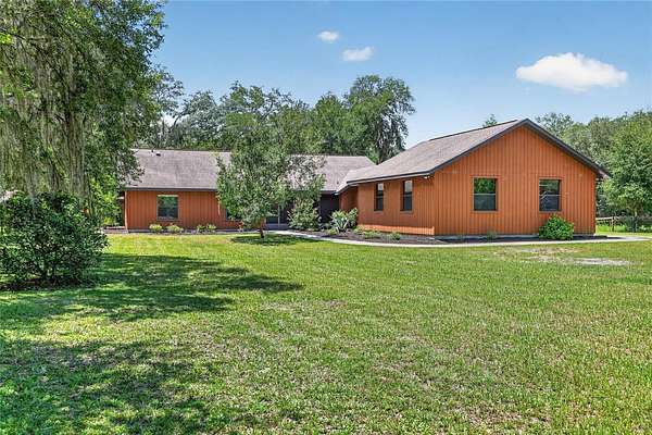 2.5 Acres of Land with Home for Sale in Dunnellon, Florida