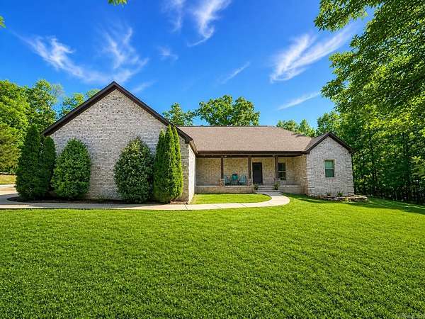 3.15 Acres of Land with Home for Sale in Greenbrier, Arkansas