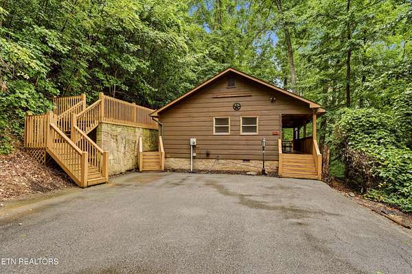 6.56 Acres of Land with Home for Sale in Pigeon Forge, Tennessee