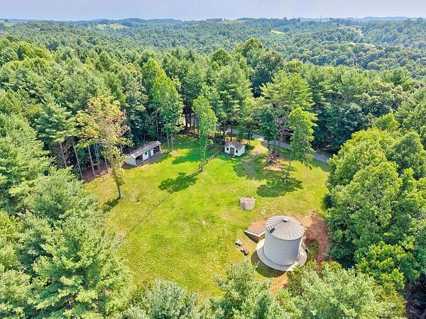 5 Acres of Land for Sale in Galax, Virginia