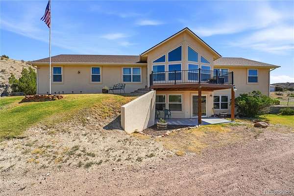 35.3 Acres of Land with Home for Sale in Penrose, Colorado