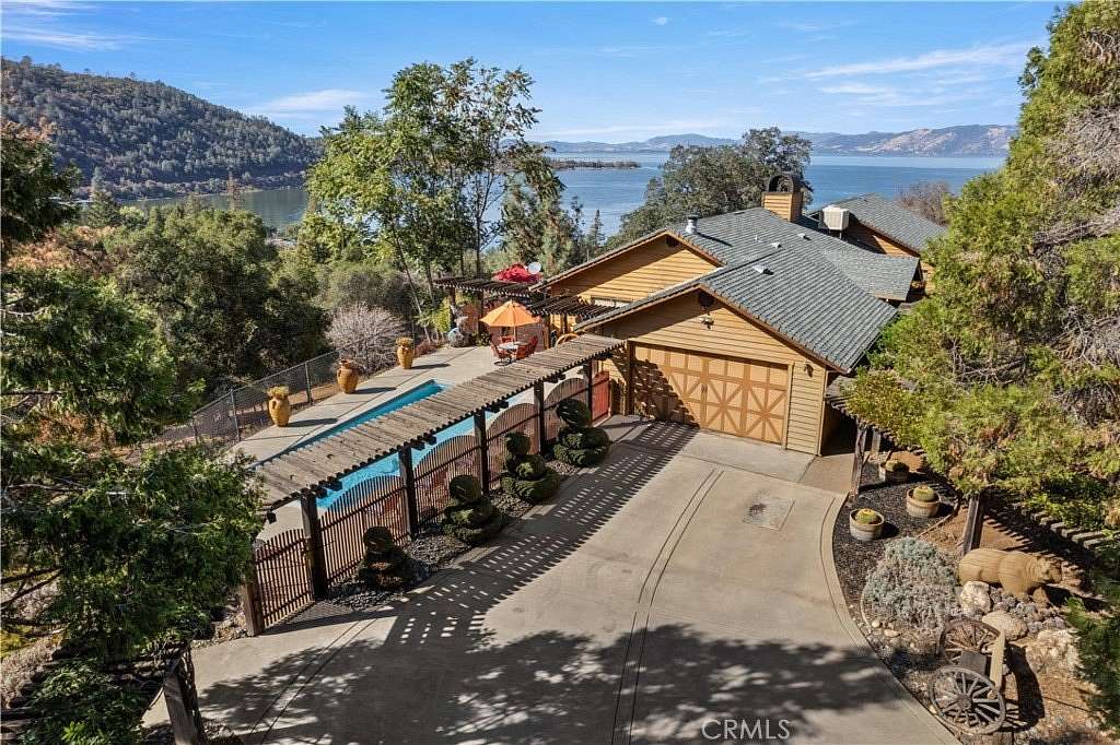 7.25 Acres of Land with Home for Sale in Kelseyville, California