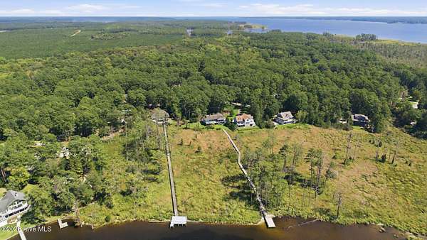 1.7 Acres of Residential Land for Sale in Washington, North Carolina