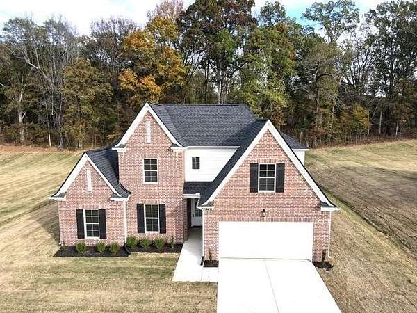 1.5 Acres of Land with Home for Sale in Byhalia, Mississippi