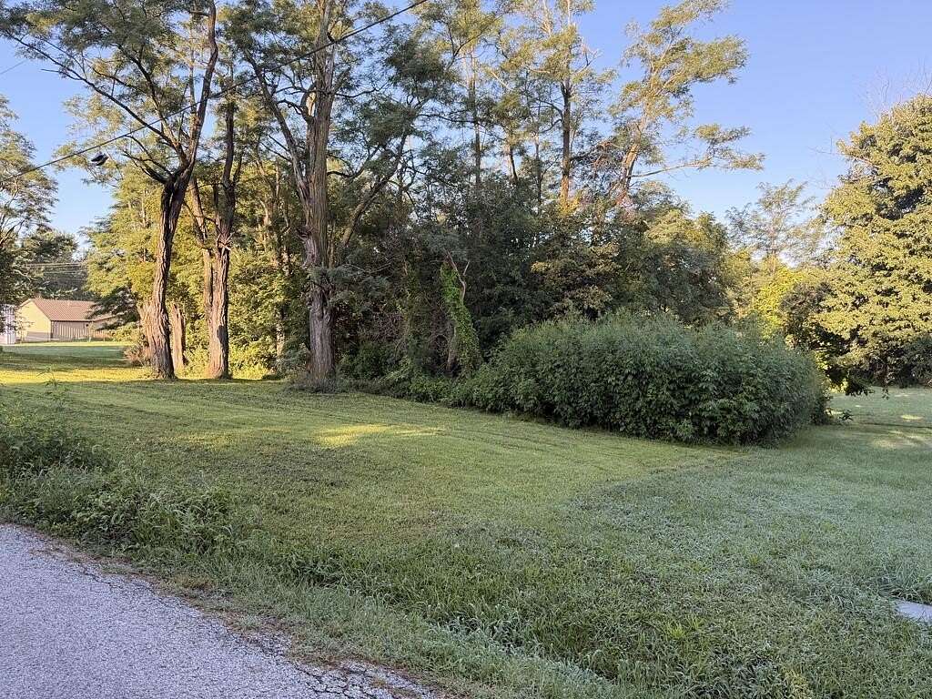 2.3 Acres of Residential Land for Sale in Kirksville, Missouri