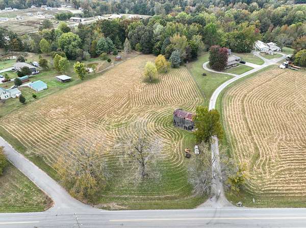 14.5 Acres of Improved Land for Sale in Ashland City, Tennessee