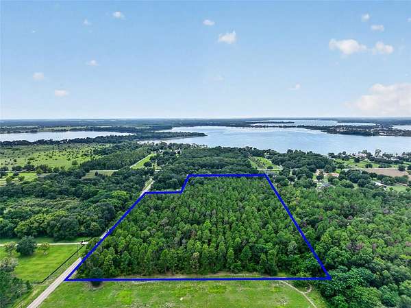12.3 Acres of Land for Sale in Mount Dora, Florida