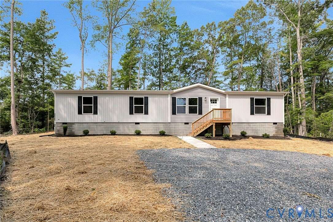 2 Acres of Land with Home for Sale in Mineral, Virginia