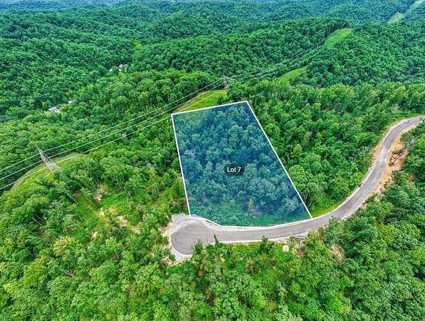 5.6 Acres of Residential Land for Sale in Pegram, Tennessee