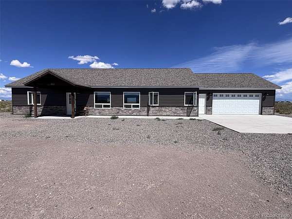 2.27 Acres of Land with Home for Sale in Alamosa, Colorado