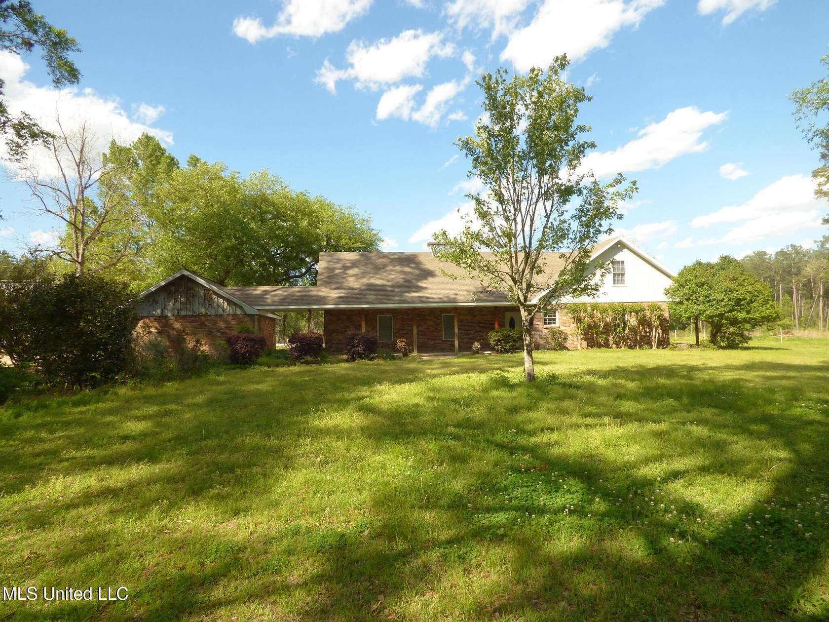5 Acres of Land with Home for Lease in Tylertown, Mississippi