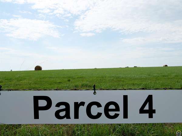 5 Acres of Residential Land for Sale in Topeka, Kansas