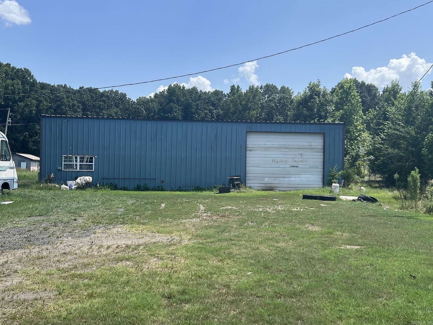 5 Acres of Improved Mixed-Use Land for Sale in Vilonia, Arkansas