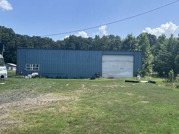 5 Acres of Improved Mixed-Use Land for Sale in Vilonia, Arkansas