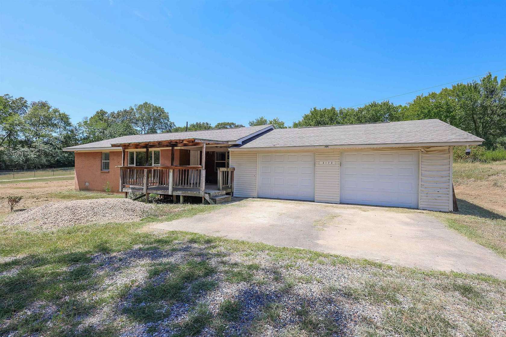 4.9 Acres of Land with Home for Sale in Mount Ida, Arkansas