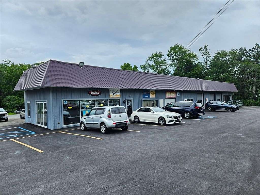 1.6 Acres of Improved Commercial Land for Sale in Chestnuthill Township, Pennsylvania