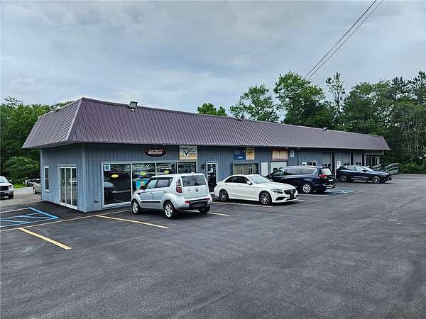 1.6 Acres of Improved Commercial Land for Sale in Chestnuthill Township, Pennsylvania