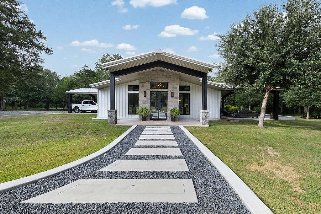 11 Acres of Land with Home for Sale in New Ulm, Texas
