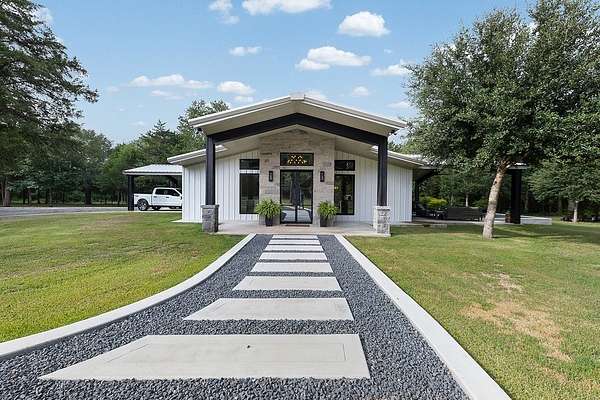 11 Acres of Land with Home for Sale in New Ulm, Texas