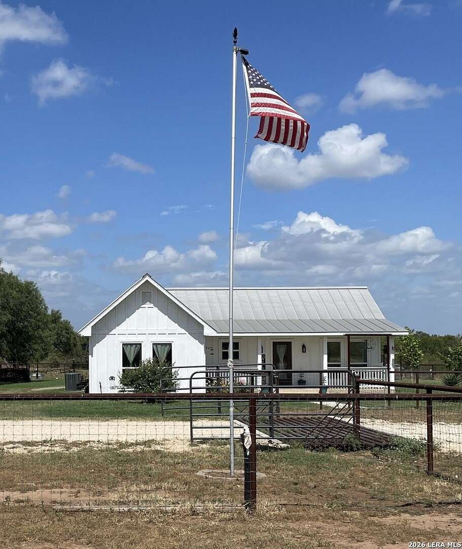 11.3 Acres of Land with Home for Sale in Moore, Texas