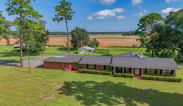 10 Acres of Land with Home for Sale in Bainbridge, Georgia