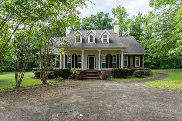 7.1 Acres of Land with Home for Sale in Gray, Georgia