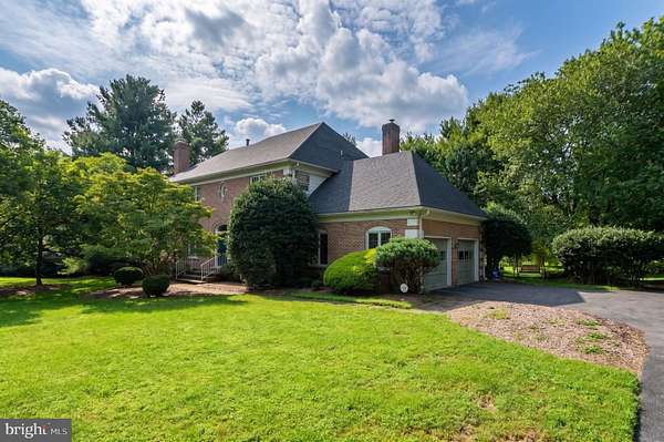 2 Acres of Land with Home for Lease in Bethesda, Maryland