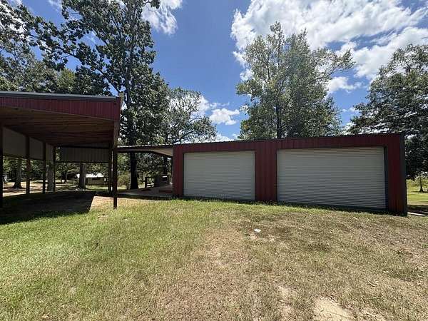 0.7 Acres of Residential Land for Sale in Broaddus, Texas