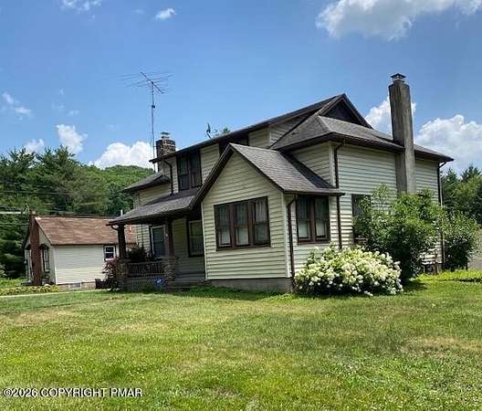 2.14 Acres of Improved Mixed-Use Land for Sale in Brodheadsville, Pennsylvania