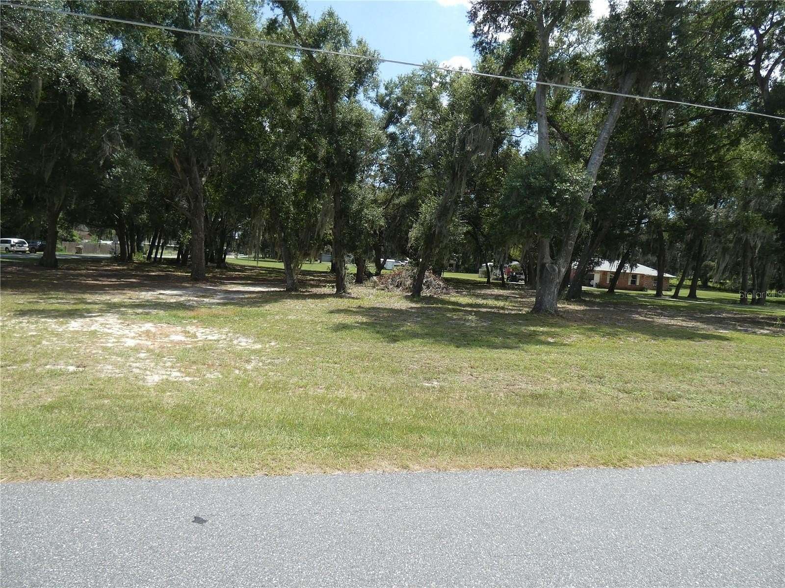 1.39 Acres of Residential Land for Sale in Lady Lake, Florida