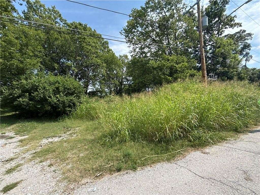 0.32 Acres of Residential Land for Sale in Independence, Missouri